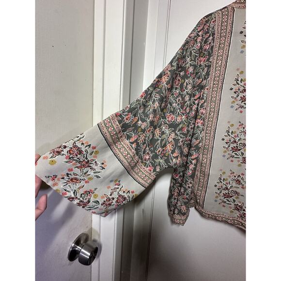 Free People Floral Blouse - Gray and Pink - Picture 9 of 13